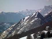 56 Riguardando verso il Monte Ocone, salito la mattina